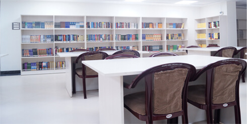 Library facilities for post graduate management students at M.K.E.S. Institute of Management Studies and Research,, Mumbai